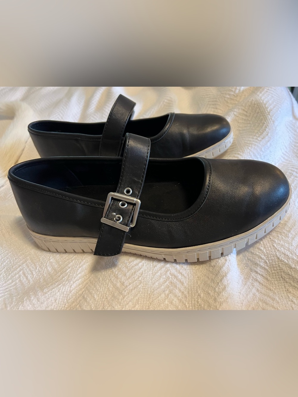 Bella Vita Astro Mary Jane shoes